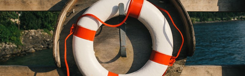 Redningskrans rød og hvid